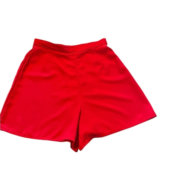 Red high waisted mini shorts , dress shorts - Picture 3 of 7
